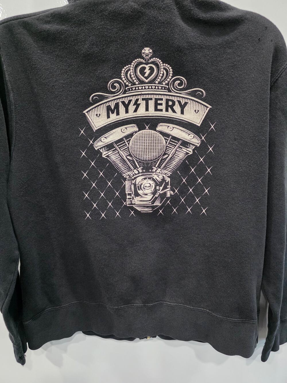 Mystery Skateboards V-Twin Zip Hoodie Small Distressed